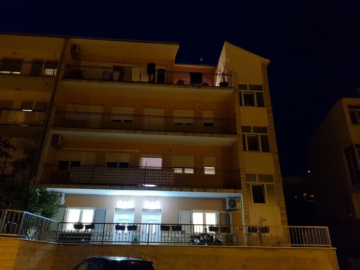 Apartman Cezar Διαμέρισμα Stobreč Εξωτερικό φωτογραφία